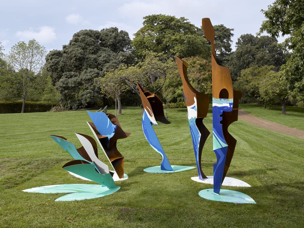 Sculpture Drench by Ro Robertson at Frieze Sculpture Park London 2021. Made from painted nad rusted Corten steel.